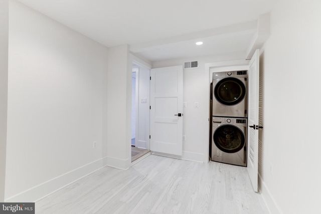 3550 WHITEHAVEN PKWY NW, Washington, DC 20007