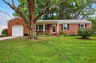 837 Ventnor DR, Newport News, VA 23608