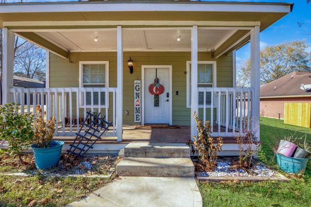 610 S Railroad Avenue, Shepherd, TX 77371
