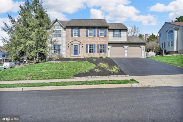 320 DANIEL ST, Wernersville, PA 19565