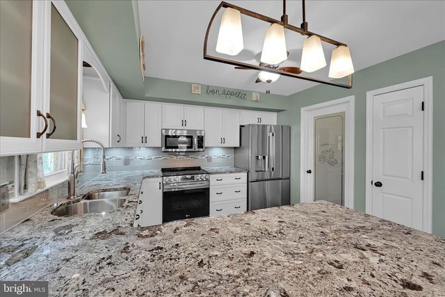 320 DANIEL ST, Wernersville, PA 19565