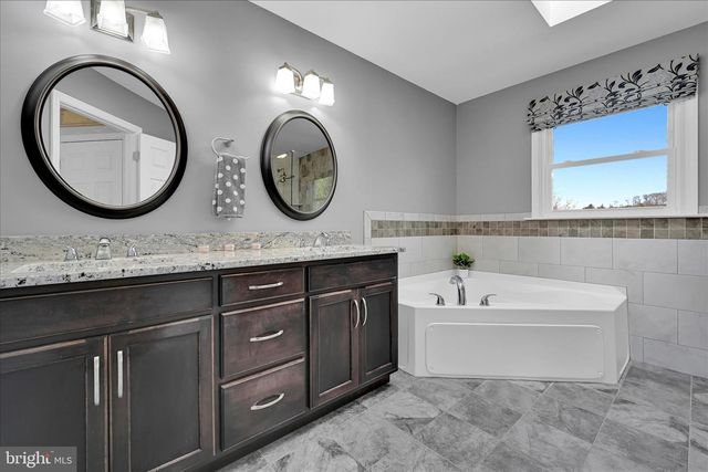 320 DANIEL ST, Wernersville, PA 19565