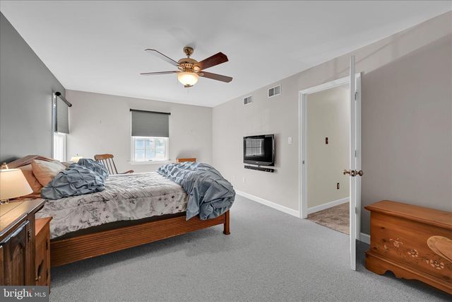 320 DANIEL ST, Wernersville, PA 19565