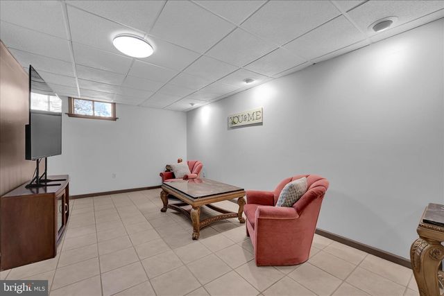 320 DANIEL ST, Wernersville, PA 19565