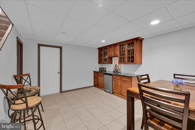 320 DANIEL ST, Wernersville, PA 19565