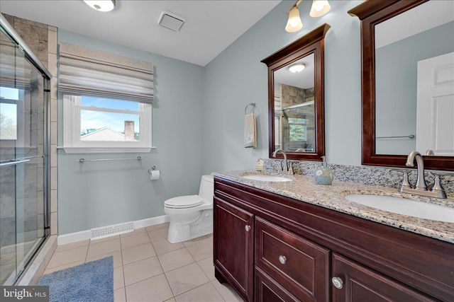 320 DANIEL ST, Wernersville, PA 19565