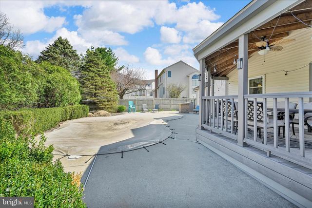 320 DANIEL ST, Wernersville, PA 19565