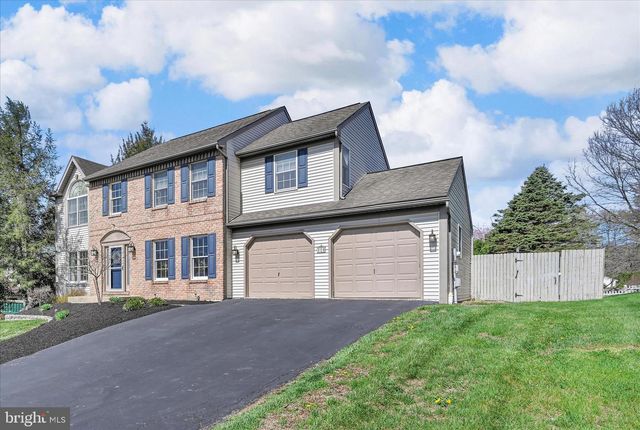 320 DANIEL ST, Wernersville, PA 19565