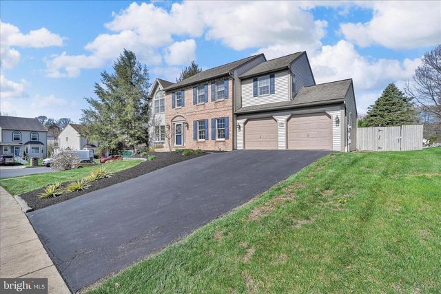 320 DANIEL ST, Wernersville, PA 19565