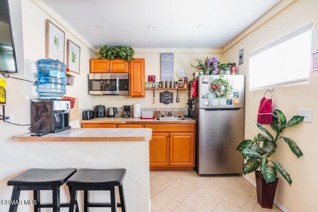 653 Calle Clavel, Thousand Oaks, CA 91320