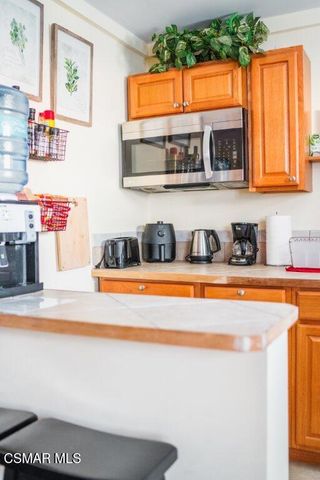 653 Calle Clavel, Thousand Oaks, CA 91320