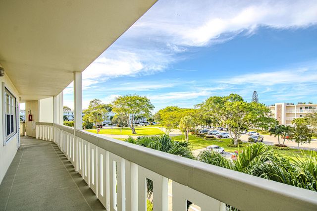 3016 Cambridge A 3016, Deerfield Beach, FL 33442