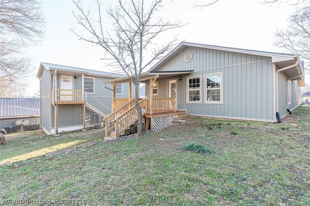 860 N Kennedy Avenue, Booneville, AR 72927