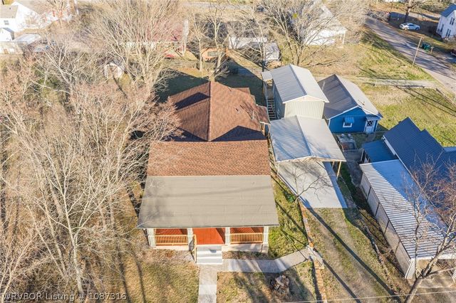 860 N Kennedy Avenue, Booneville, AR 72927