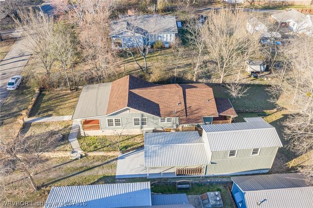 860 N Kennedy Avenue, Booneville, AR 72927