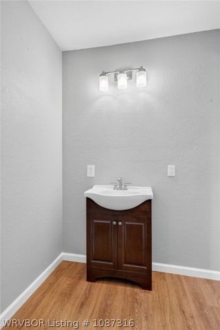 860 N Kennedy Avenue, Booneville, AR 72927