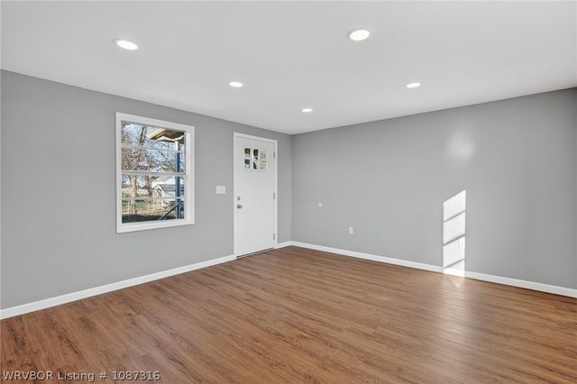 860 N Kennedy Avenue, Booneville, AR 72927