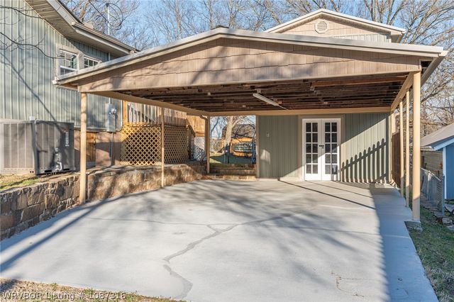 860 N Kennedy Avenue, Booneville, AR 72927