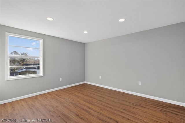 860 N Kennedy Avenue, Booneville, AR 72927