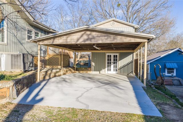 860 N Kennedy Avenue, Booneville, AR 72927