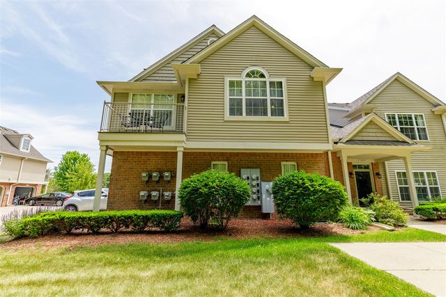 11355 N Woods Drive, Utica, MI 48317
