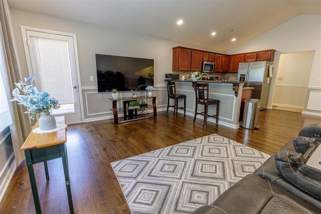 11355 N Woods Drive, Utica, MI 48317