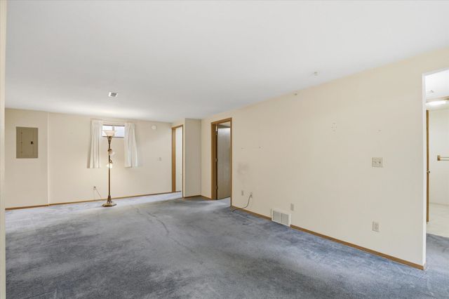 416 E Gettysburg Dr, Spokane, WA 99208