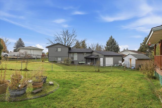 416 E Gettysburg Dr, Spokane, WA 99208