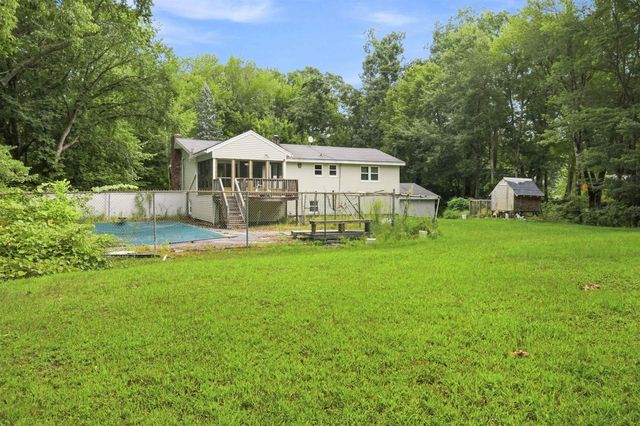 97 Rockingham Road, Londonderry, NH 03053