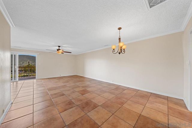 1044 La Ventana, San Marcos, CA 92078
