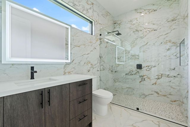 11861 NW 9 Street, Plantation, FL 33325