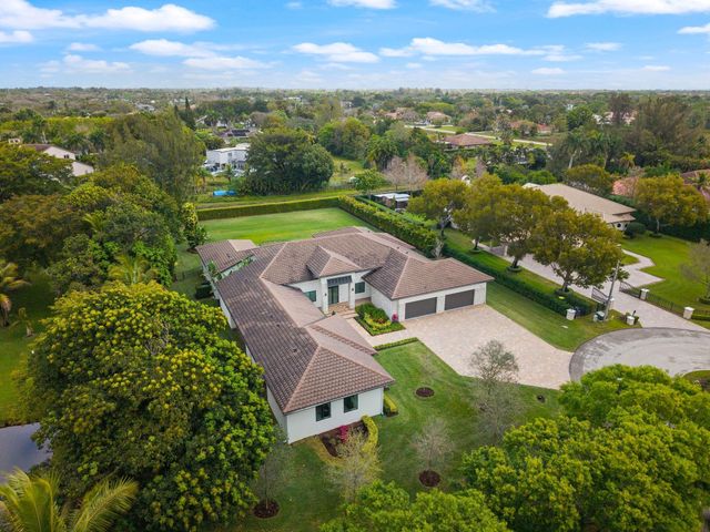 11861 NW 9 Street, Plantation, FL 33325