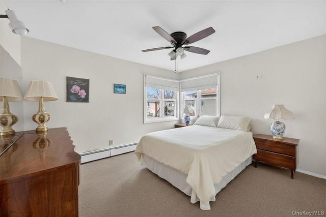 41 N Kings Avenue, Lindenhurst, NY 11757