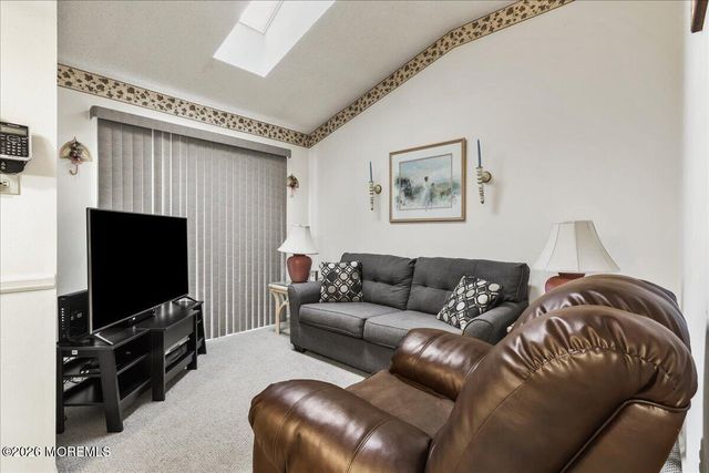190 Tanager Drive, Monroe Twp, NJ 08831