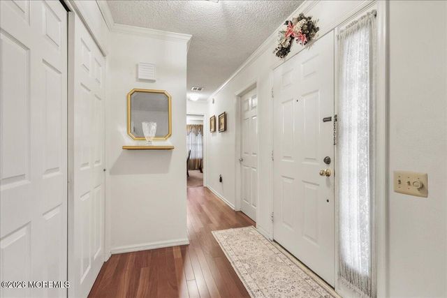 190 Tanager Drive, Monroe Twp, NJ 08831