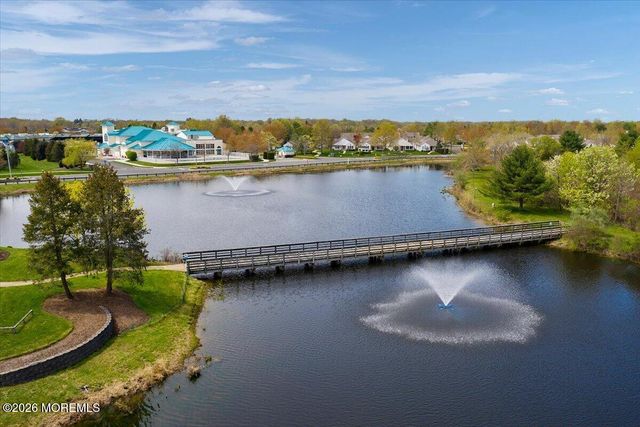 190 Tanager Drive, Monroe Twp, NJ 08831