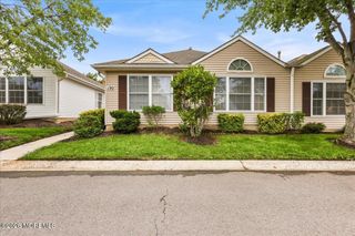 190 Tanager Drive, Monroe Twp, NJ 08831