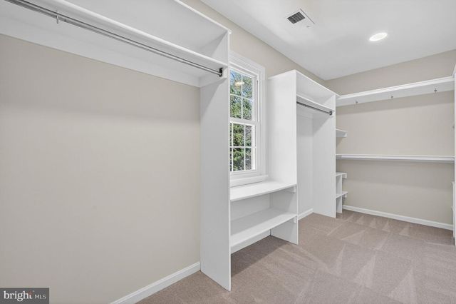 20116 SWEET MEADOW LN, Gaithersburg, MD 20882