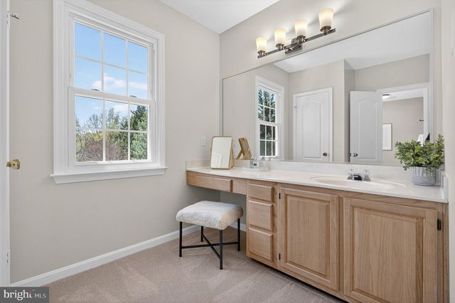 20116 SWEET MEADOW LN, Gaithersburg, MD 20882