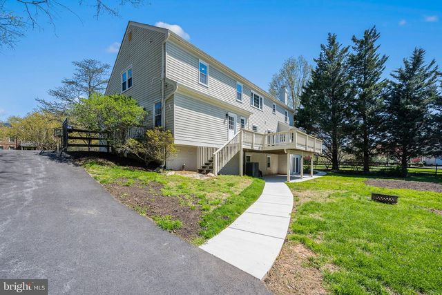 20116 SWEET MEADOW LN, Gaithersburg, MD 20882