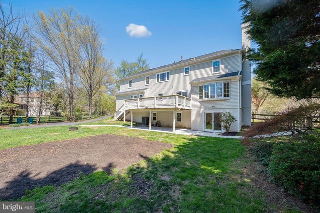 20116 SWEET MEADOW LN, Gaithersburg, MD 20882