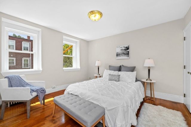 1 Bay View Place, Boston, MA 02127