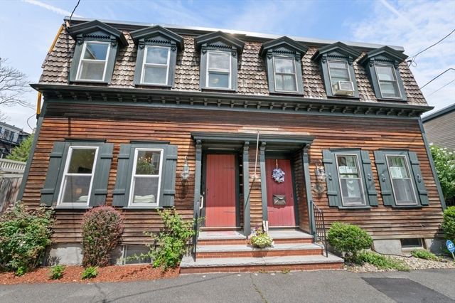 1 Bay View Place, Boston, MA 02127
