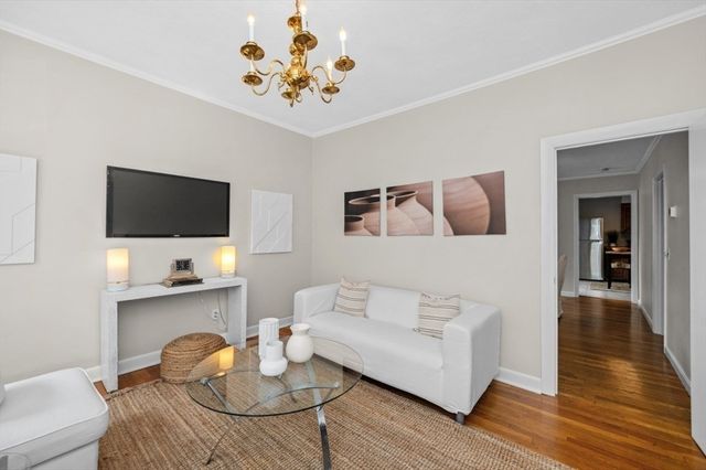 1 Bay View Place, Boston, MA 02127