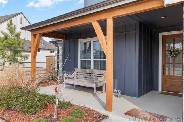 14229 S College Avenue, Bixby, OK 74008