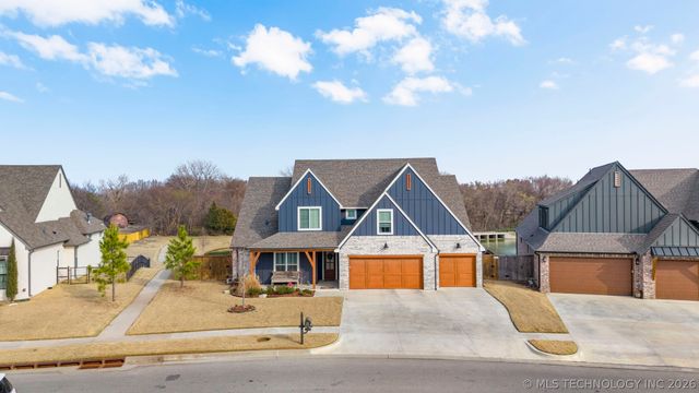 14229 S College Avenue, Bixby, OK 74008