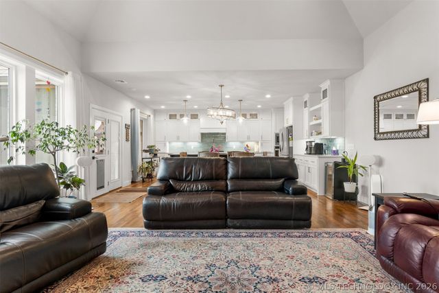 14229 S College Avenue, Bixby, OK 74008