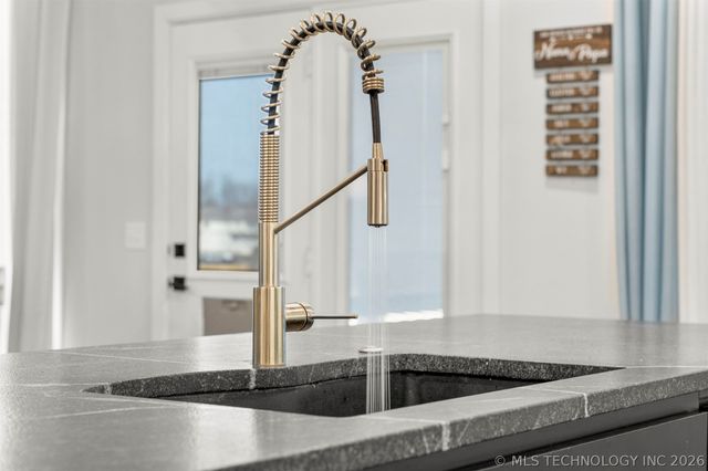 14229 S College Avenue, Bixby, OK 74008