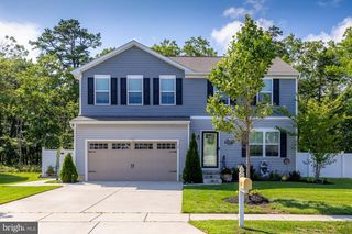 70 GALLERIA DR, Mays Landing, NJ 08330