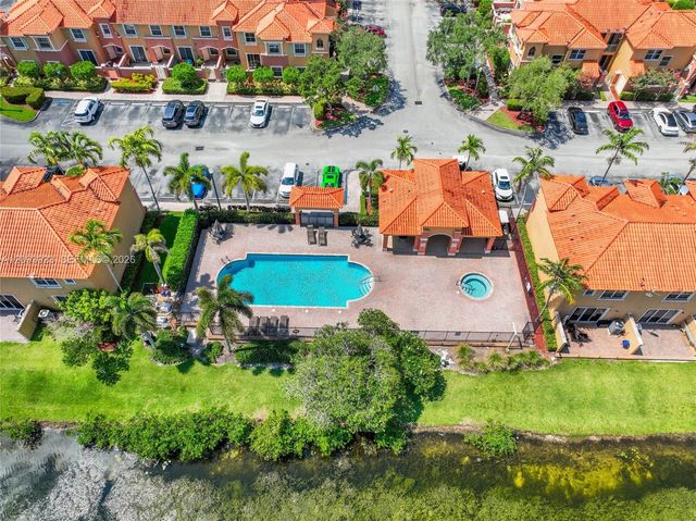 642 SW 106th Avenue 1514, Pembroke Pines, FL 33025